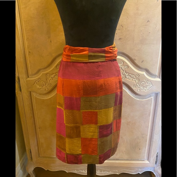 Max Mara multi color silk skirt, wrap style with extra wide belt or scarf. - Picture 2 of 6